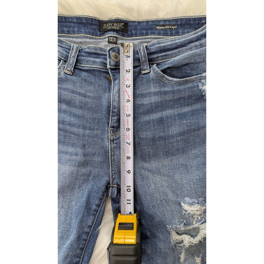 Judy Blue Jeans Womens 13/31 Skinny Capri Fit Distressed Raw Fray Hem Casual Y2K - Picture 5 of 11